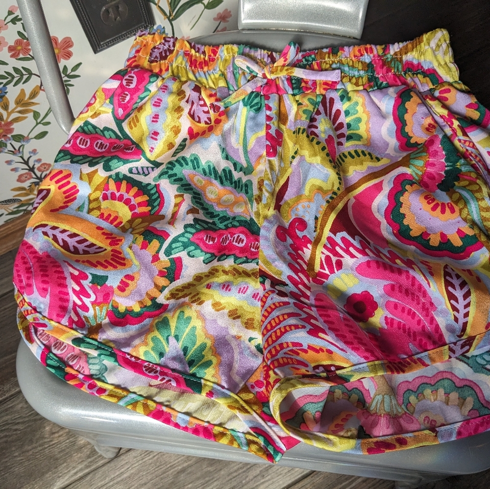 Colorful Patterned Girls‎ 10/12 Shorts